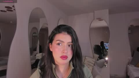 Paulina Santos  online show from 13, 9, 2025