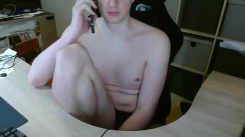 Snapshot of paulthesub chatting on 23, 1, 2025 Paul online show from 23, 1, 2025