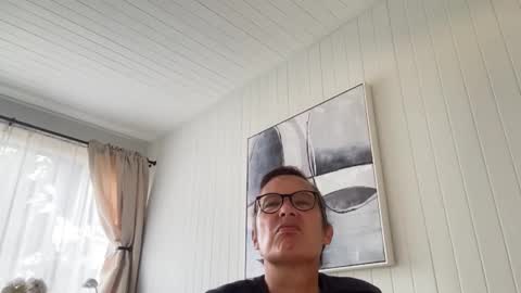 paulwill2377 online show from 19, 11, 2025