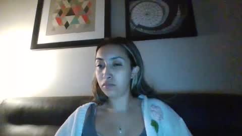 Snapshot of pauyozemin chatting on 1, 10, 2025 Paulina Ruiz online show from 1, 10, 2025