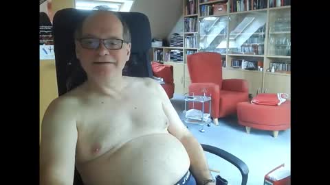 Pavlov aka Peter online show from 17, 3, 2026