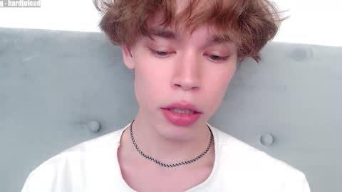 Snapshot of pawclaw chatting on 10, 2, 2026 pawclaw online show from 10, 2, 2026