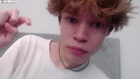 Snapshot of pawclaw chatting on 18, 3, 2026 pawclaw online show from 18, 3, 2026