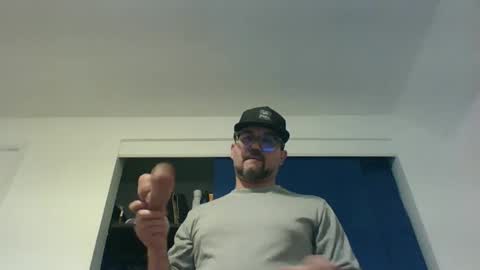 pawgpusslover online show from 7, 1, 2025