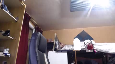 Snapshot of pc8474408 chatting on 13, 9, 2025 pc8474408 online show from 13, 9, 2025