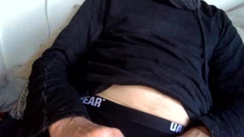 Snapshot of pea23 chatting on 24, 10, 2025 pea23 online show from 24, 10, 2025