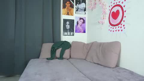 Violetta online show from 14, 2, 2025