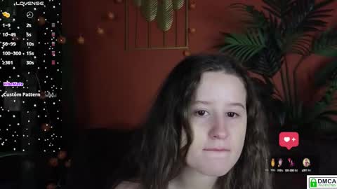 Snapshot of peach_mila chatting on 15, 10, 2025 your love online show from 15, 10, 2025