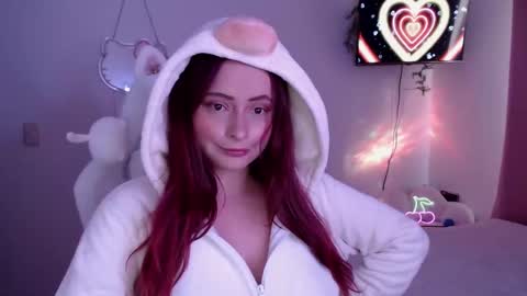 peacherry_ online show from 17, 2, 2025