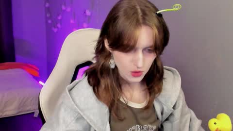 Snapshot of peachymaybe chatting on 7, 10, 2025 Peachy not a bb baby love or something Please call me Peachy online show from 7, 10, 2025