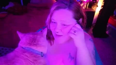 Peachy Nessa online show from 19, 3, 2026