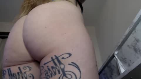 Snapshot of peachyykat chatting on 9, 10, 2025 kat online show from 9, 10, 2025