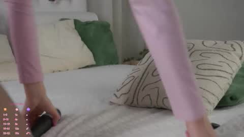 Lily online show from 9, 3, 2026