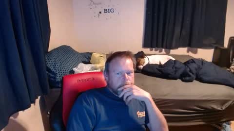 pecker40 online show from 2, 12, 2025