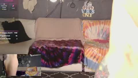 Snapshot of peekclimaxxx chatting on 16, 10, 2025 NEXT CHILL SESH 1130 930pm -ish PEEK online show from 16, 10, 2025