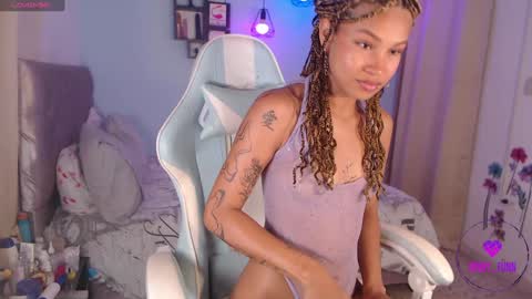 peggy-funn online show from 27, 12, 2024