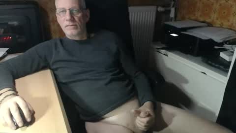 Pemue65 online show from 7, 11, 2025