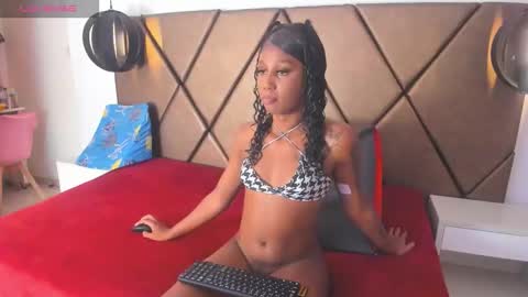 Snapshot of penelopeguzman__ chatting on 6, 2, 2026 Sweet Penelope online show from 6, 2, 2026