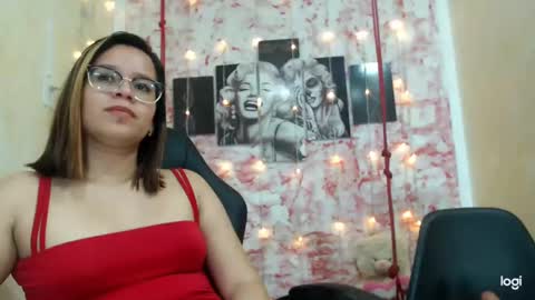 penelopeheart3 online show from 27, 2, 2025
