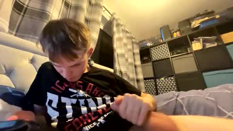 Snapshot of penguin666778 chatting on 25, 10, 2025 Penguin online show from 25, 10, 2025