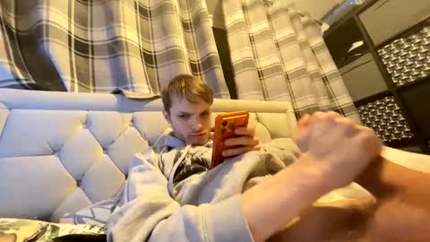 Penguin online show from 16, 12, 2025