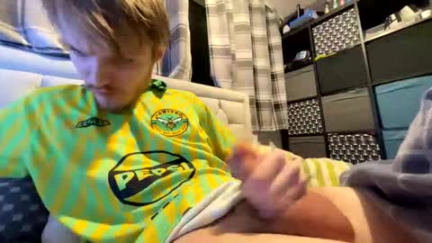 Penguin online show from 8, 2, 2026