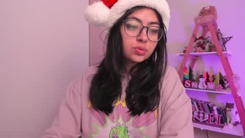 Sarah Ana Banana online show from 23, 12, 2024