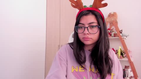 Sarah Ana Banana online show from 24, 12, 2024