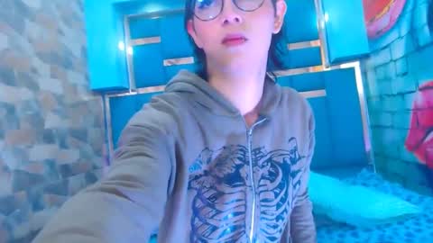 perfectlump online show from 31, 12, 2024