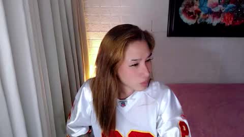 Chloe online show from 1, 12, 2025