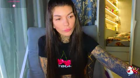 Snapshot of perfecttbaby77n chatting on 22, 2, 2026 Anna online show from 22, 2, 2026