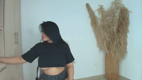 PERLA online show from 13, 9, 2025