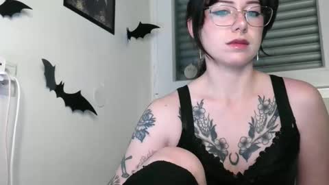 Snapshot of persephones_garden chatting on 13, 1, 2026 Persephone online show from 13, 1, 2026