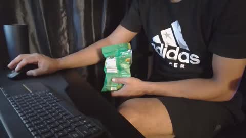 Snapshot of peruvianevil chatting on 7, 1, 2026 Lalo x peruvianevil ig peruvianevil online show from 7, 1, 2026