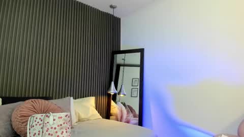 Lizza online show from 3, 10, 2025