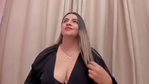 LAURA  online show from 13, 2, 2025
