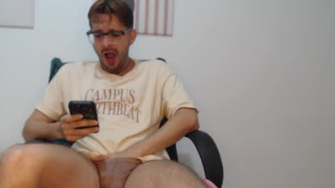 Snapshot of peter_x_annaud chatting on 4, 2, 2026 FELIPE online show from 4, 2, 2026