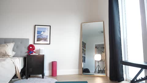 Peter Parker online show from 14, 9, 2025