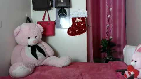 petite_princes online show from 22, 11, 2025
