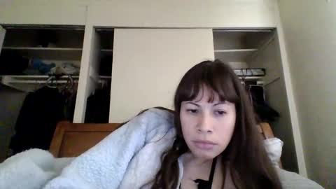 Snapshot of petitedoll30 chatting on 5, 2, 2025 Petitedoll30 online show from 5, 2, 2025