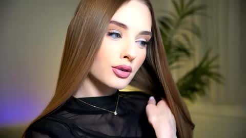 Snapshot of petitegonwiild chatting on 21, 11, 2025 Petitegonwiild online show from 21, 11, 2025