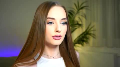 Snapshot of petitegonwiild chatting on 2, 12, 2025 Petitegonwiild online show from 2, 12, 2025