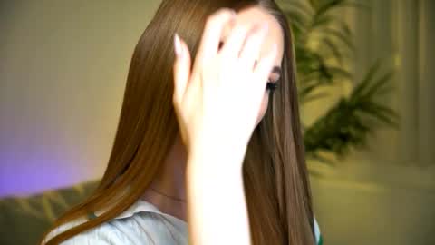 Snapshot of petitegonwiild chatting on 26, 2, 2026 Petitegonwiild online show from 26, 2, 2026