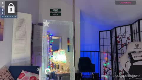 Jules online show from 19, 9, 2025