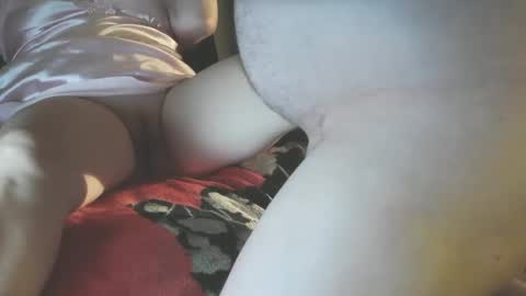petitelybby online show from 27, 9, 2025