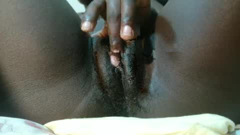 petiteme1 online show from 22, 2, 2025