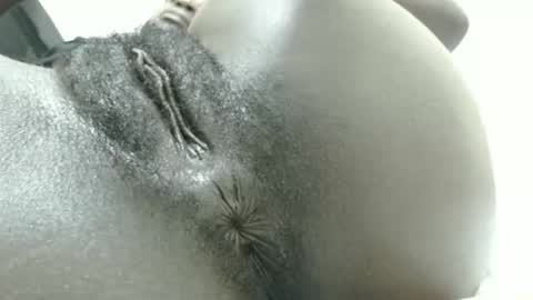 petiteme1 online show from 13, 10, 2025