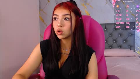 Pettit Courtny online show from 8, 2, 2025