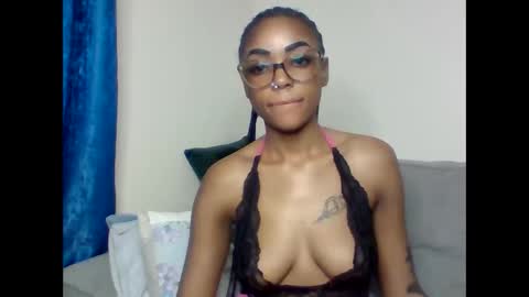 Arielle online show from 24, 9, 2025