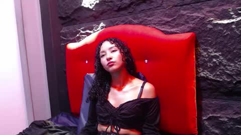 Moon  online show from 7, 11, 2025